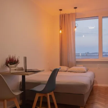 Initium - Obrońców Wybrzeża 4d Quarto em Acomodações Particulares *
