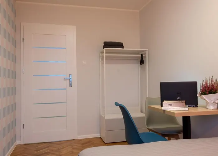 Initium - Na Wynajem - Obrońców Wybrzeża 4d *