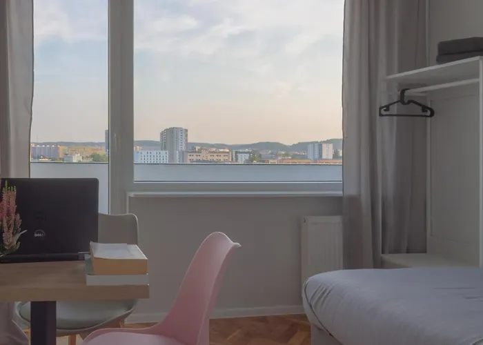 Initium - Na Wynajem - Obrońców Wybrzeża 4d Gdansk