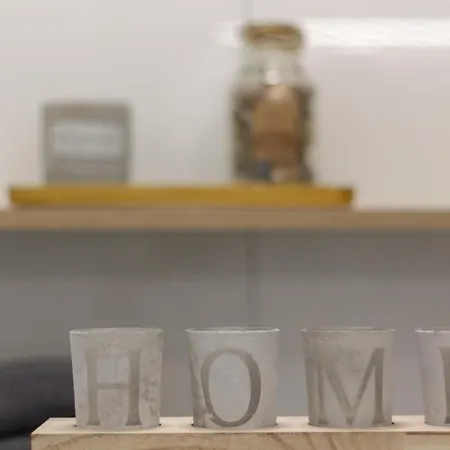 Initium - Na Wynajem - Obroncow Wybrzeza 4d * 格但斯克